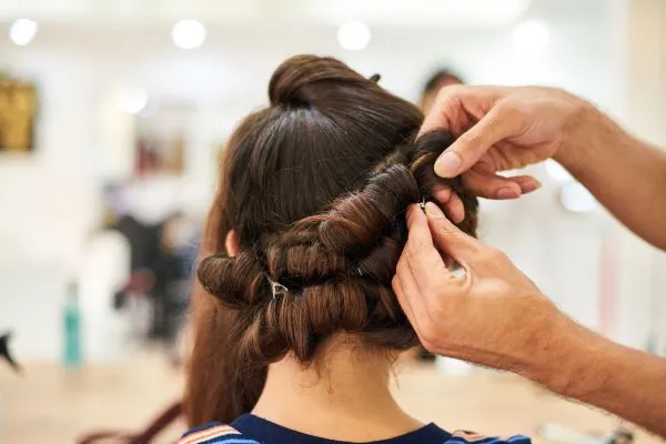 Peinados Fáciles para Cabello Rizado